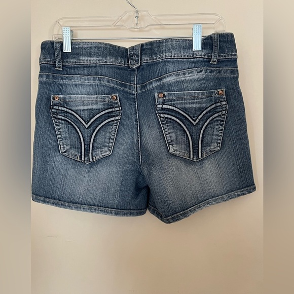Rewind Blue Jean Shorts with Subtle Fading - Picture 2 of 4